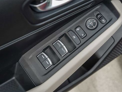 Certified 2024 Honda Accord LX image 22