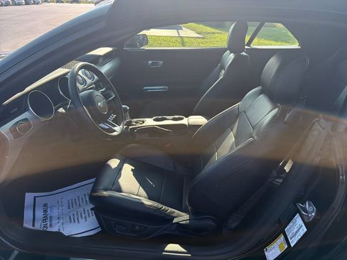 Used 2020 Ford Mustang Premium RWD image 13