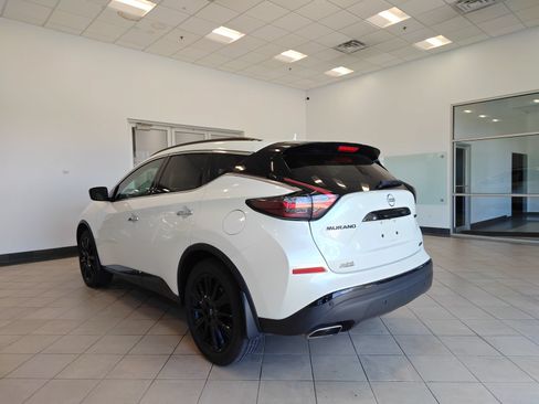 Used 2023 Nissan Murano SV w/ SV Midnight Edition Package AWD/4WD image 5