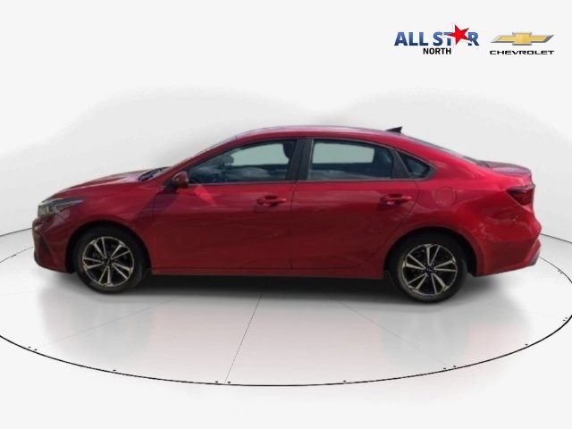 Used 2024 Kia Forte LXS FWD image 7