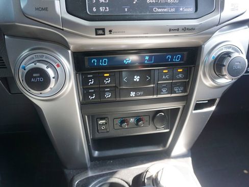 Used 2016 Toyota 4Runner Limited AWD/4WD image 11