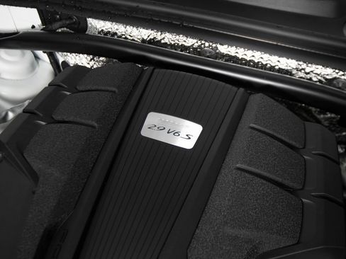New 2026 Porsche Macan S AWD/4WD image 43