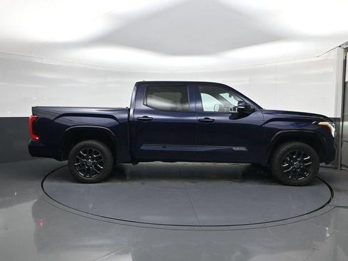 Used 2024 Toyota Tundra Platinum AWD/4WD image 11