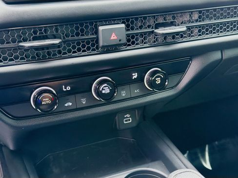 Certified 2023 Honda HR-V LX image 14