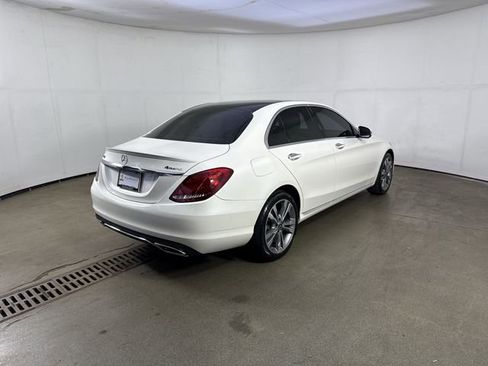 Used 2018 Mercedes-Benz C 300 4MATIC Sedan image 34