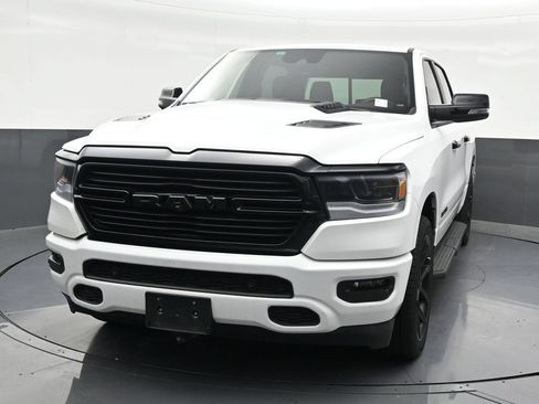Used 2024 RAM 1500 Laramie AWD/4WD image 9