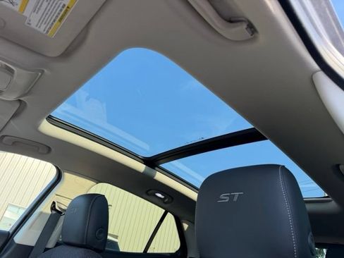 Used 2022 Buick Envision Preferred FWD image 10