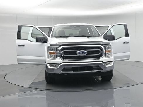Certified 2023 Ford F150 XLT w/ Equipment Group 301A Mid AWD/4WD image 33
