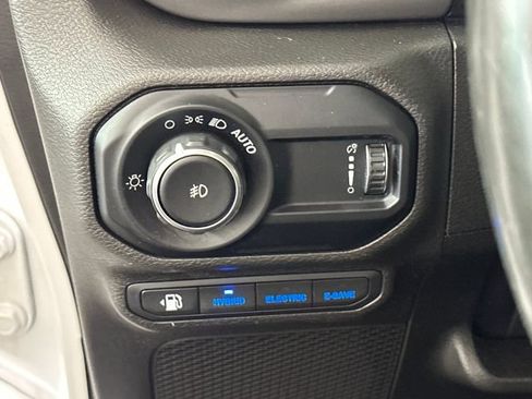 Used 2023 Jeep Wrangler Unlimited w/ Cold Weather Group image 19