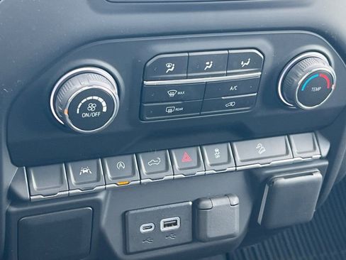 New 2026 Chevrolet Silverado 1500 Custom Trail Boss w/ Dark Appearance Package image 16