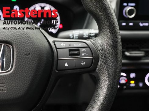 Used 2024 Honda HR-V LX image 16