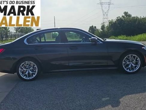 Used 2025 BMW 330i Sedan w/ Convenience Package RWD image 9