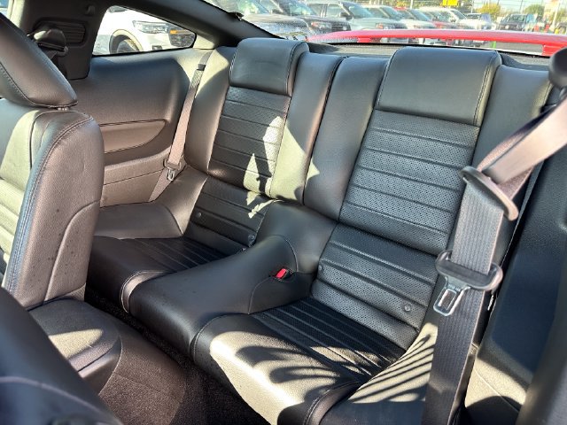Used 2008 Ford Mustang GT RWD image 8