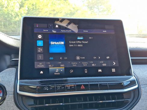 Used 2022 Jeep Compass Latitude image 16