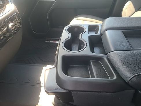 Used 2022 Chevrolet Silverado 1500 RST AWD/4WD image 22
