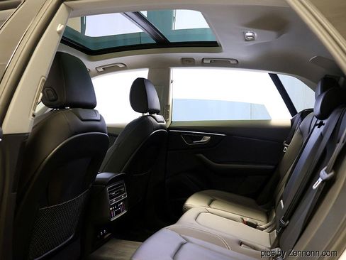 Used 2022 Audi Q8 Premium Plus image 13