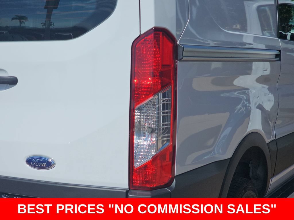 Used 2025 Ford Transit 250 Low Roof w/ Exterior Upgrade Package RWD image 38