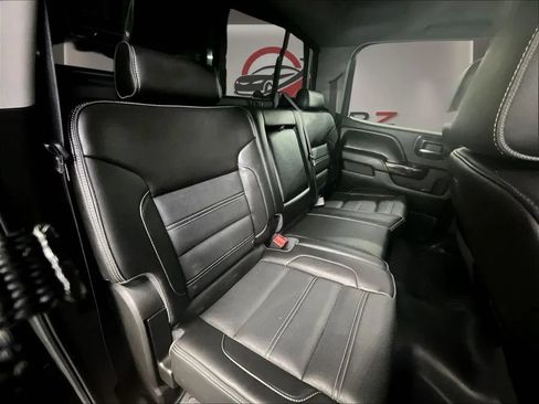 Used 2016 GMC Sierra 2500 Denali w/ Duramax Plus Package AWD/4WD image 24