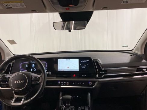 Used 2024 Kia Sportage EX image 26