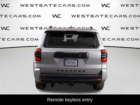 Used 2025 Toyota 4Runner SR5 AWD/4WD image 4