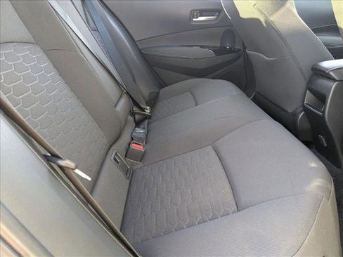 Used 2022 Toyota Corolla SE FWD image 17