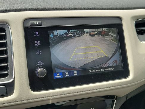 Used 2019 Honda HR-V EX image 15