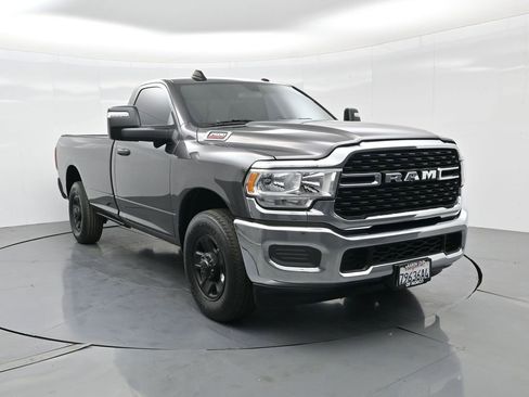 Used 2023 RAM 2500 Tradesman image 4