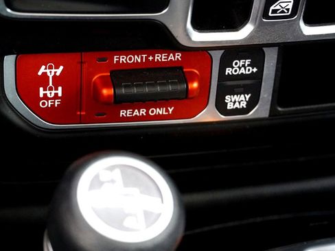 Used 2021 Jeep Wrangler Unlimited Rubicon image 15