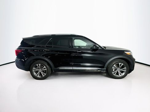 Used 2020 Ford Explorer Platinum AWD/4WD image 10