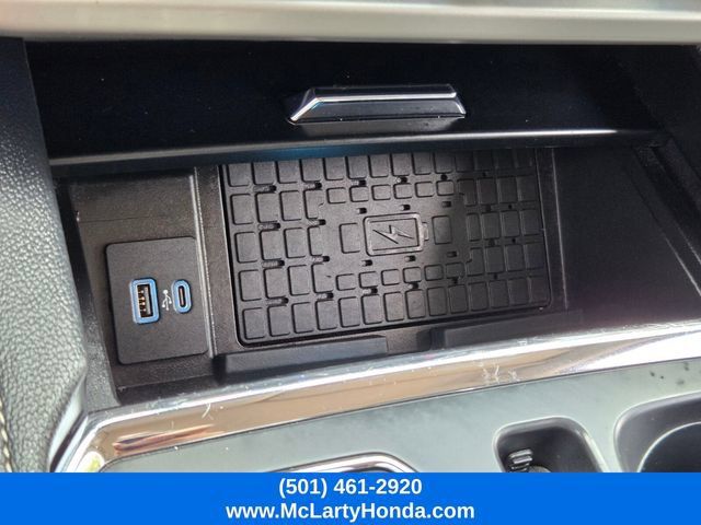 Used 2024 Ford Expedition XLT RWD image 32