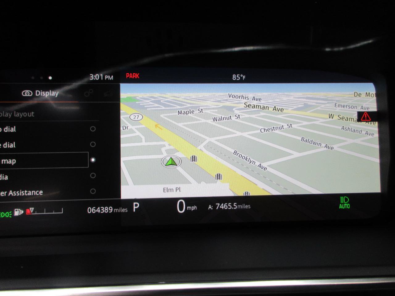Used 2018 Land Rover Range Rover Sport HSE Dynamic AWD/4WD image 19