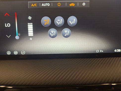 Used 2026 Nissan Kicks SR FWD image 19