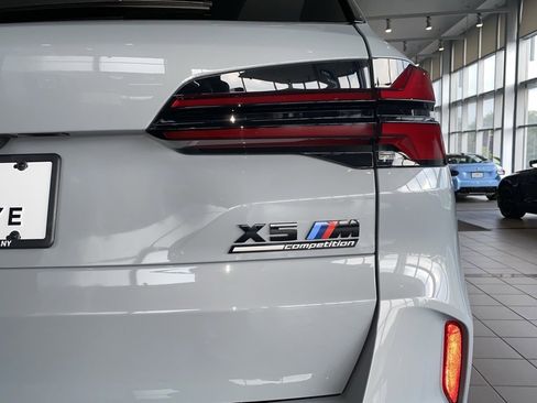 New 2026 BMW X5 M Competition w/ Executive Package image 5