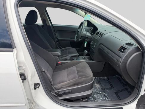 Used 2009 Ford Fusion SE FWD image 15
