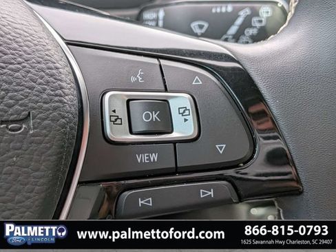 Used 2021 Volkswagen Tiguan SE w/ Panoramic Sunroof Package FWD image 27