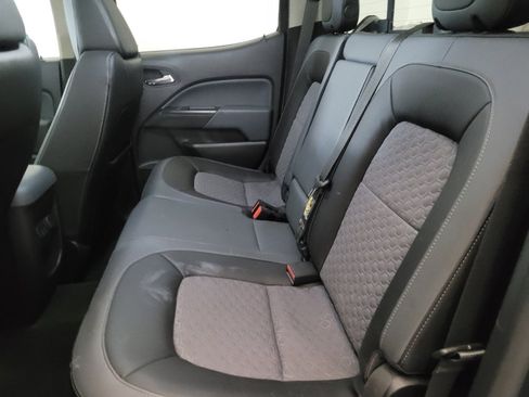 Used 2016 Chevrolet Colorado Z71 AWD/4WD image 18