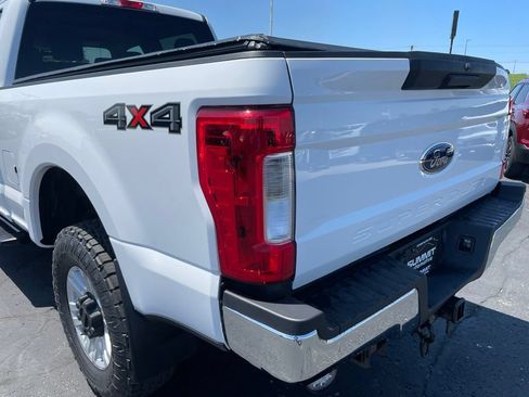 Used 2019 Ford F250 XLT AWD/4WD image 32