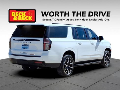 Certified 2024 Chevrolet Suburban RST w/ Luxury Package image 5