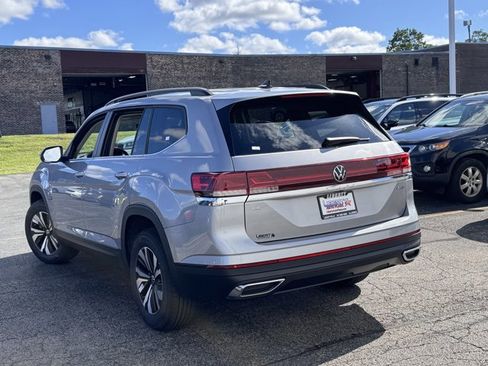 New 2026 Volkswagen Atlas SE image 37