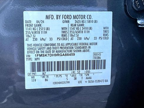 Used 2024 Ford Explorer XLT image 36