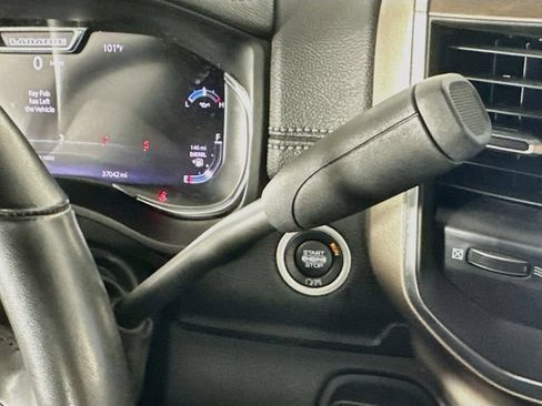 Used 2024 RAM 2500 Laramie w/ Safety Group AWD/4WD image 18
