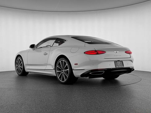 Used 2026 Bentley Continental GT image 3