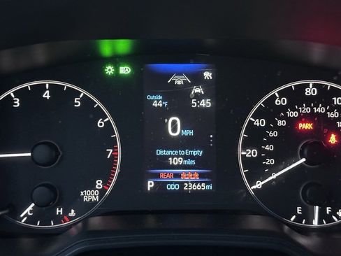 Used 2023 Toyota Corolla Cross LE image 13