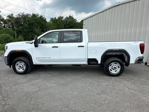 New 2026 GMC Sierra 2500 Pro w/ Convenience Package AWD/4WD image 9
