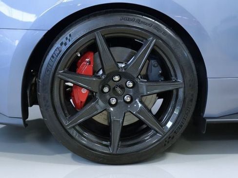 Used 2022 Ford Mustang Shelby GT500 w/ Carbon Fiber Track Pack RWD image 13