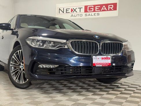 Used 2018 BMW 530e w/ Premium Package 2 RWD image 4