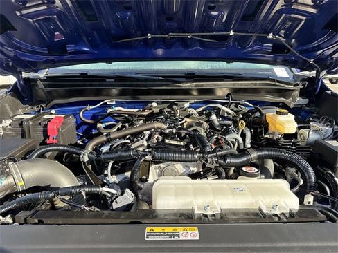 Certified 2025 Toyota Tacoma SR5 image 22