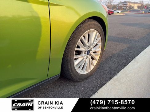 Used 2018 Ford Focus Titanium image 7