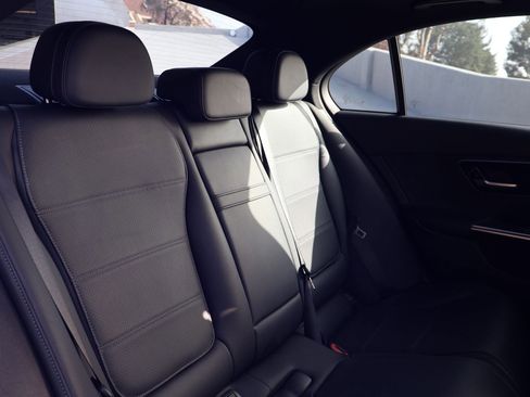 Used 2023 Mercedes-Benz C 300 Sedan image 23