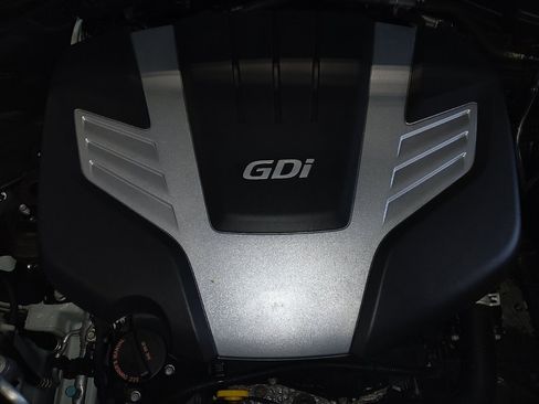 Used 2018 Hyundai Santa Fe Limited image 30